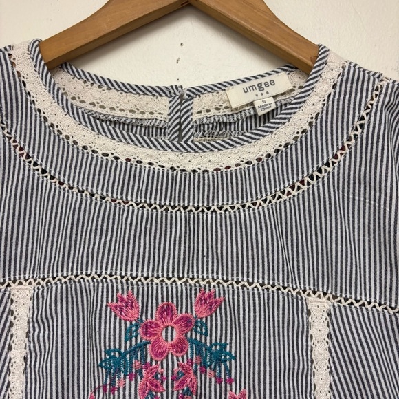 Bungee Floral Embroidered Babydoll Dress - Picture 3 of 12